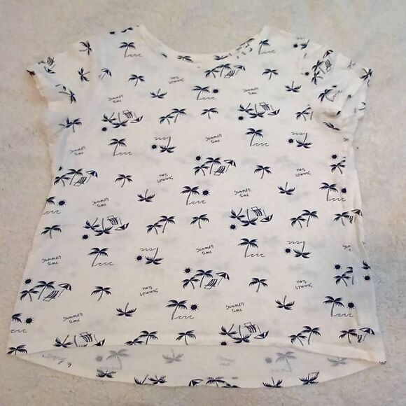 Old Navy Softest tee Size 18 girl - Picture 2 of 6